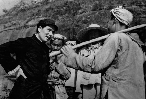 毛泽东1942年给刘少奇一份“不须对任何人说”的绝密电报
