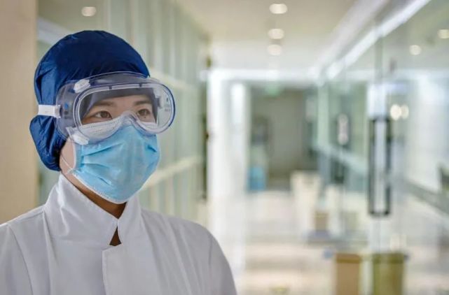 美籍华裔医生：全世界都还没有意识到这场疫情给人类带来的危害到底有多大