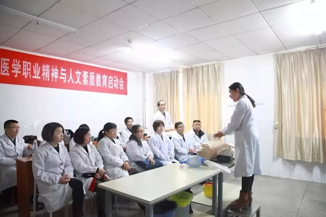 中共中央办公厅 国务院办公厅印发《关于进一步完善医疗卫生服务体系的意见》