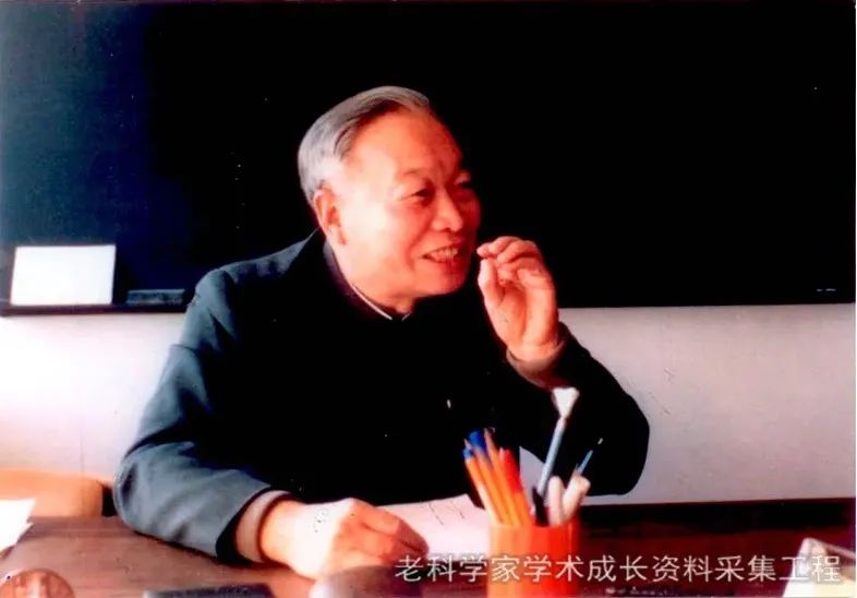 “学到先进的科学技术，好回去报效祖国。” ｜时光信函