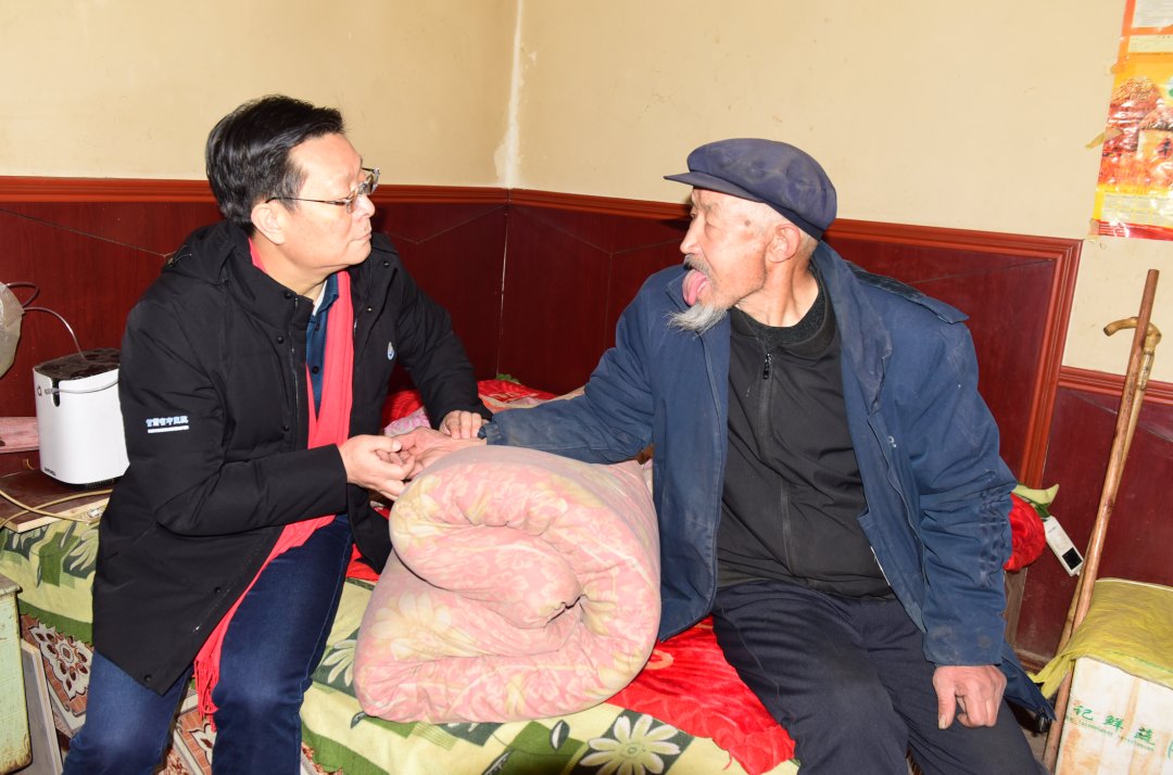 医疗帮扶暖人心  心系百姓显真情 ——通渭县第三铺乡驻侯坡村帮扶工作队“中医药健康服务工作室”帮扶纪实